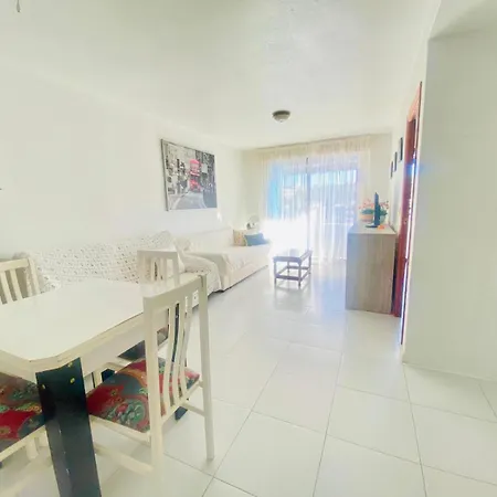 Flat 5 Minutos From W Pool View! Апартаменти Торрев'єха