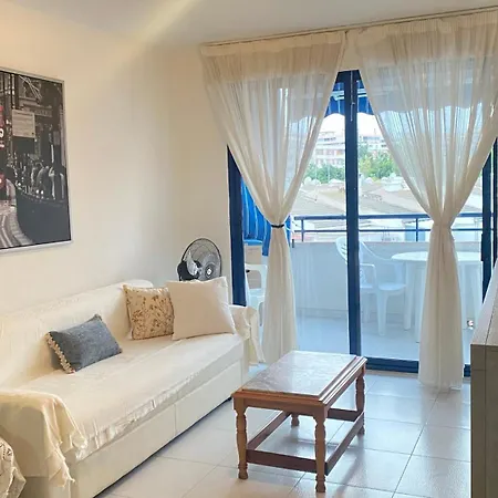 Апартаменти Flat 5 Minutos From W Pool View! Торрев'єха